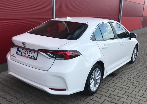 Toyota Corolla cena 75900 przebieg: 79211, rok produkcji 2020 z Lipsk małe 211